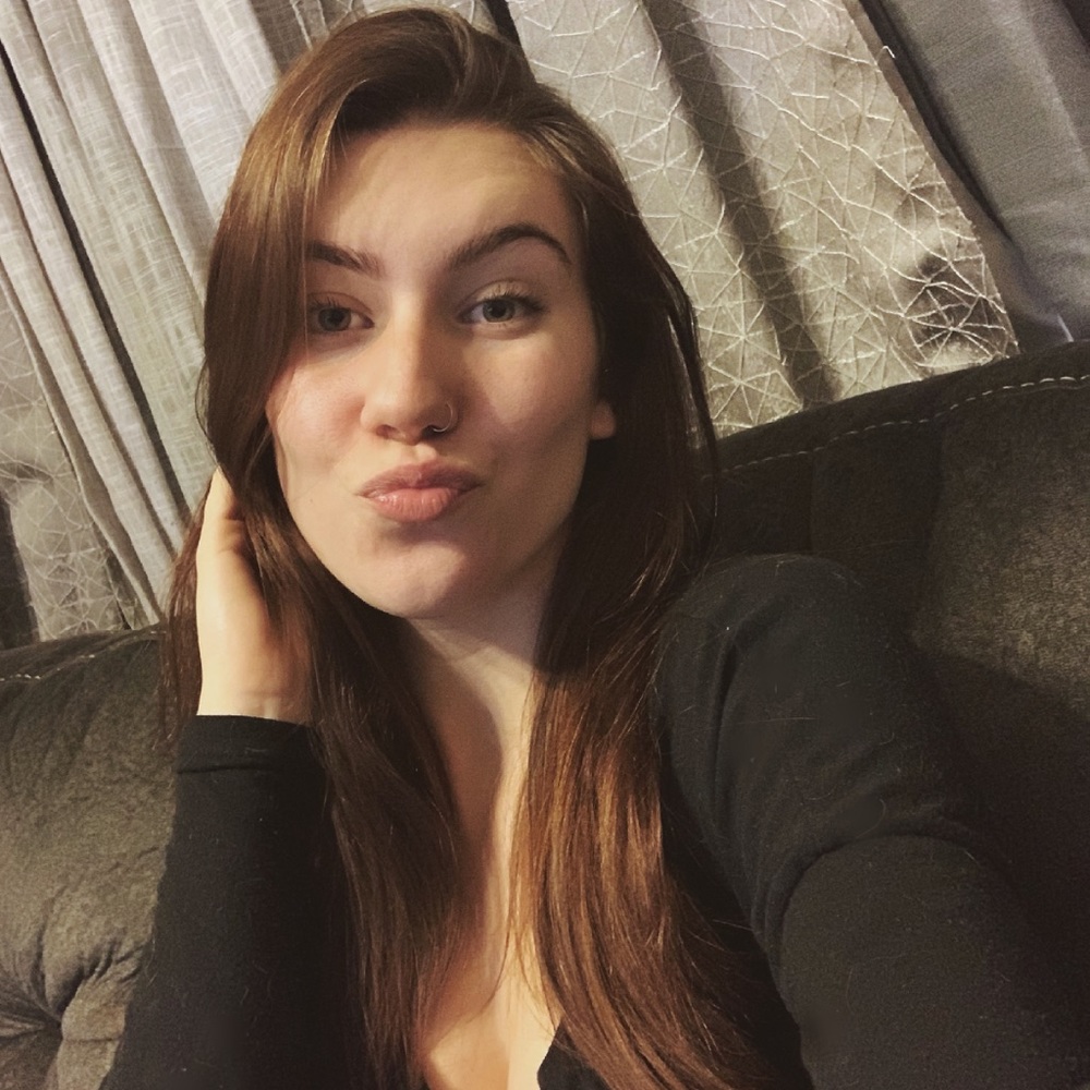 Meet your Posher, Hailey